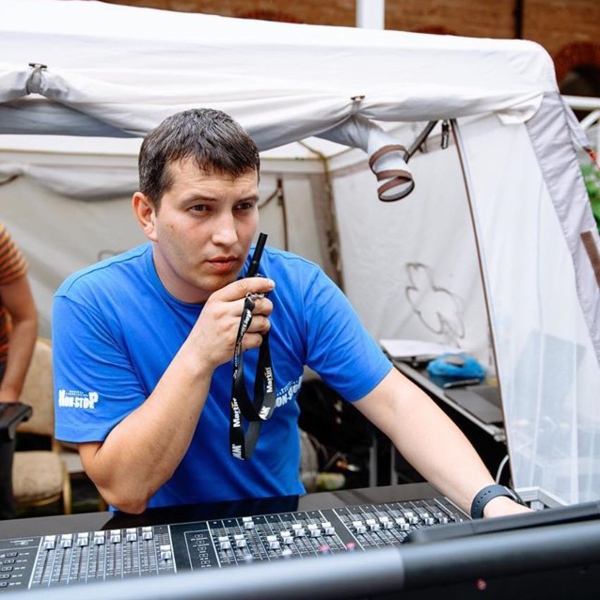 Рассказов Антон (sonarlip)